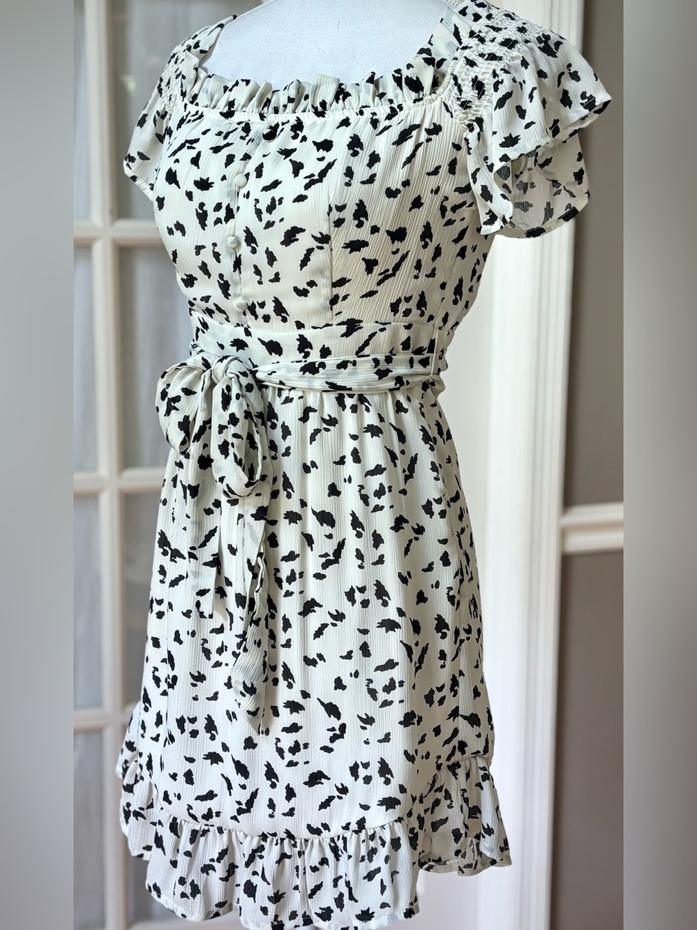 Wild Honey NWT Western Milkmaid Mini Dress Ivory Black Tie Waist S - Picture 3 of 11